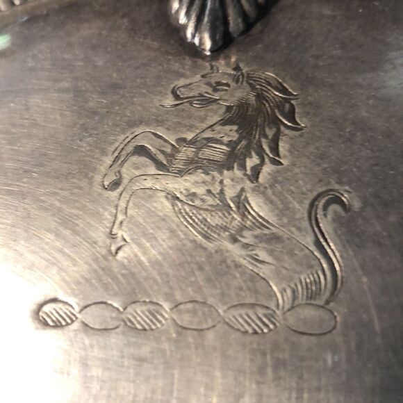 Vintage Sheffield Lion 🦁 Horse 🐴 Silver Plated Silent Butler working condition - Picture 5 of 16